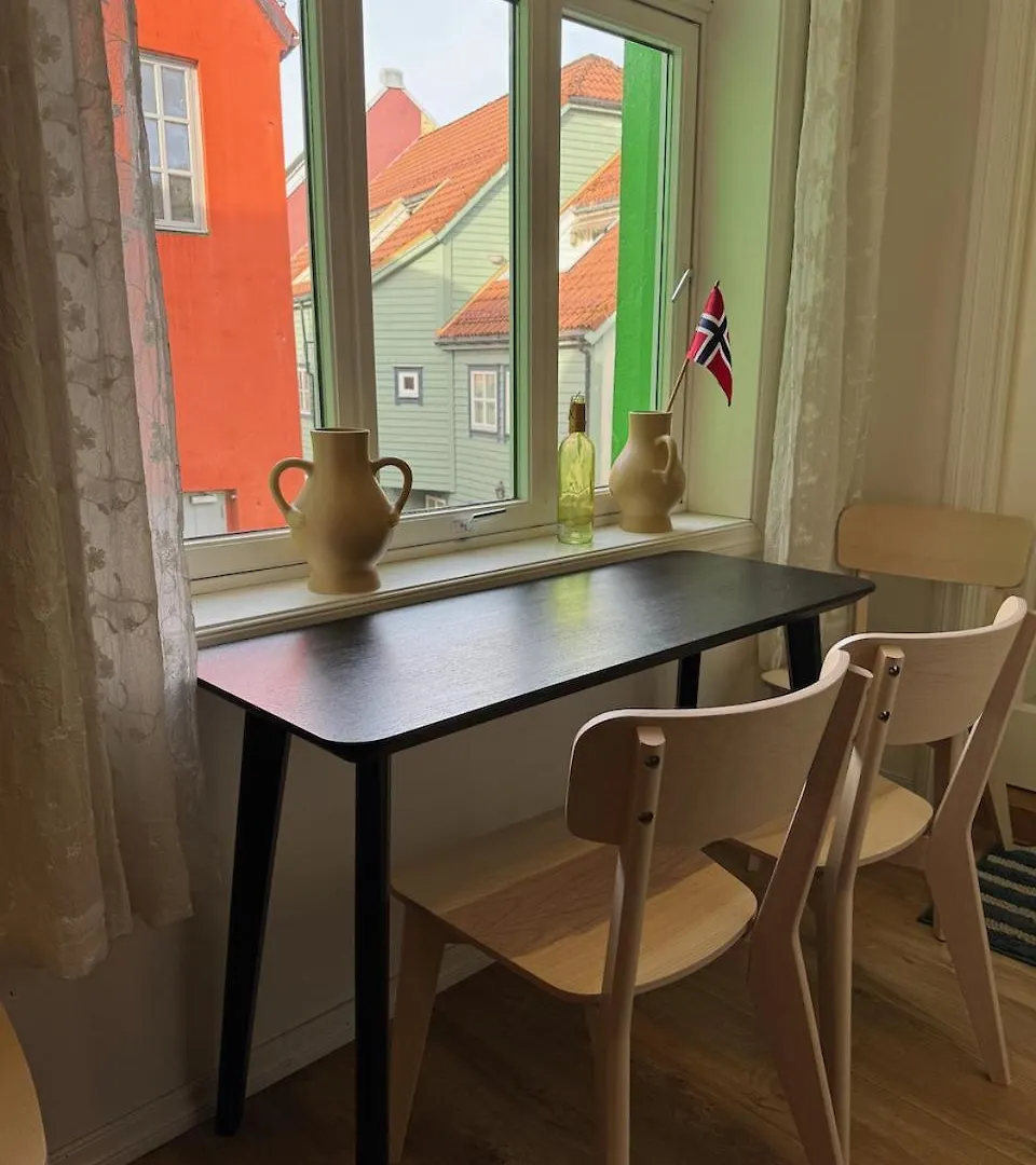 Lake View Apartment In Center Of Bergen - 3 Bedrooms 0*,